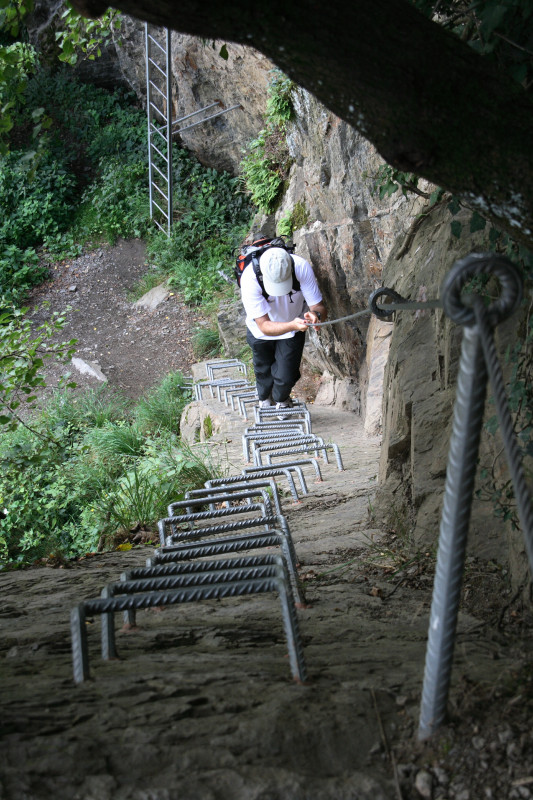 Eisenbügel-Treppe